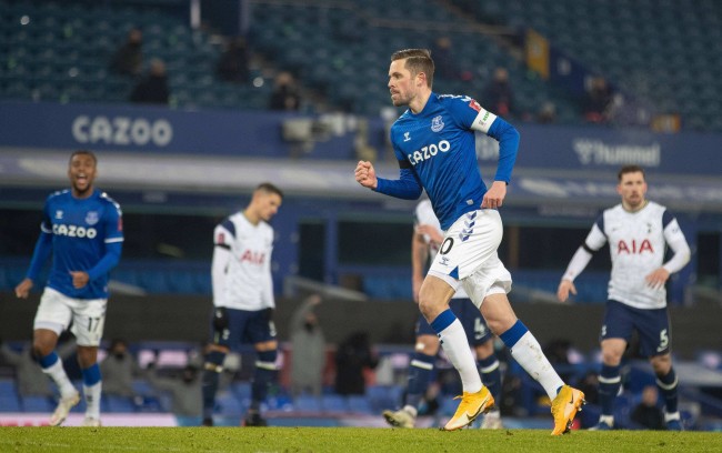 态不佳的球 态不佳的球